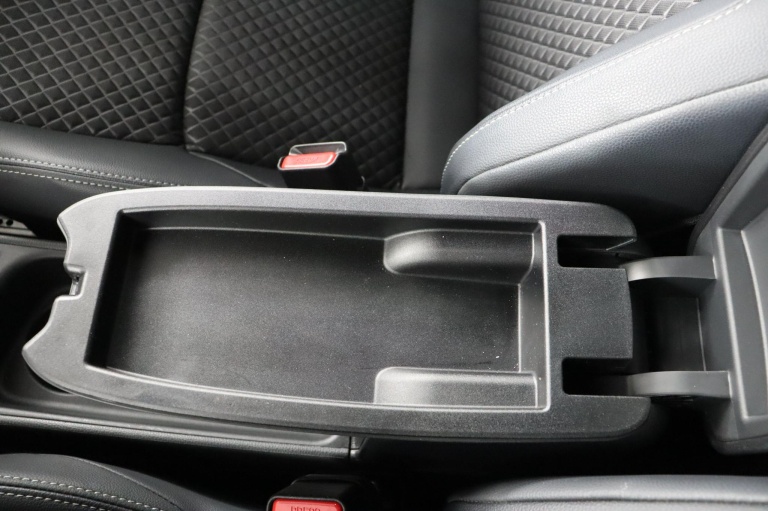 Toyota Yaris - 1.5 Hybrid 130 Executive 57