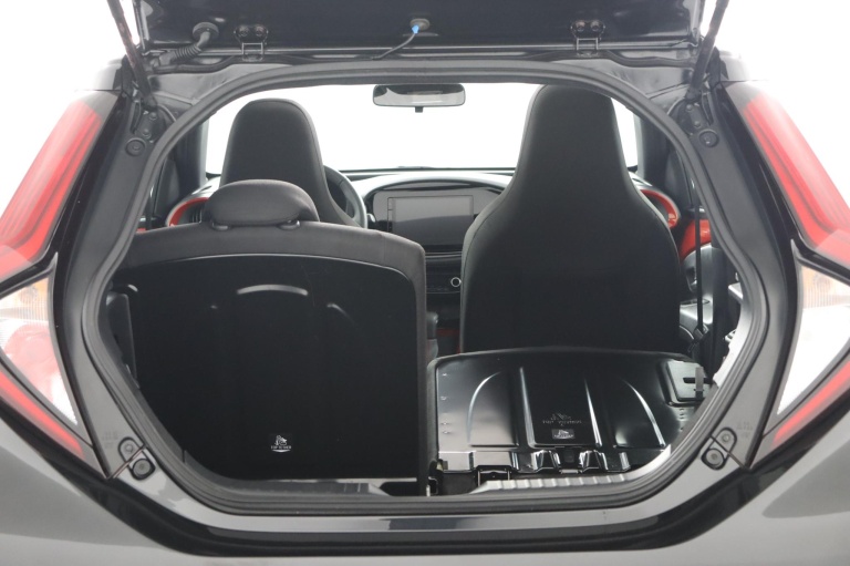 Toyota Aygo X - 1.0 VVT-i S-CVT Envy 25