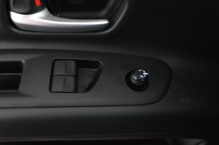 Toyota Aygo X - 1.0 VVT-i S-CVT Envy 29