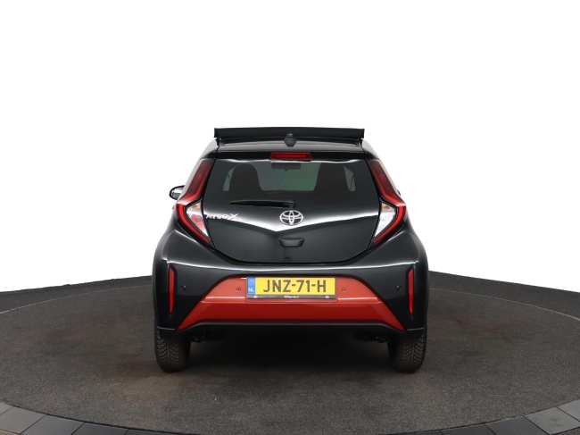 Toyota Aygo X - 1.0 VVT-i S-CVT Envy