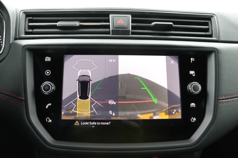 SEAT Arona - 1.0 TSI FR Business Intense Plus 14