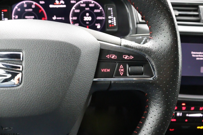 SEAT Arona - 1.0 TSI FR Business Intense Plus 22