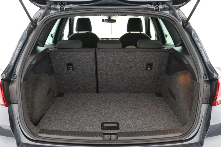 SEAT Arona - 1.0 TSI FR Business Intense Plus 25