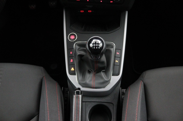 SEAT Arona - 1.0 TSI FR Business Intense Plus 27