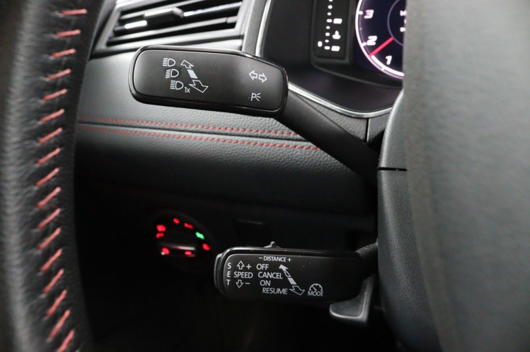 SEAT Arona - 1.0 TSI FR Business Intense Plus 31