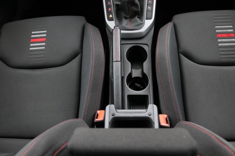 SEAT Arona - 1.0 TSI FR Business Intense Plus 40