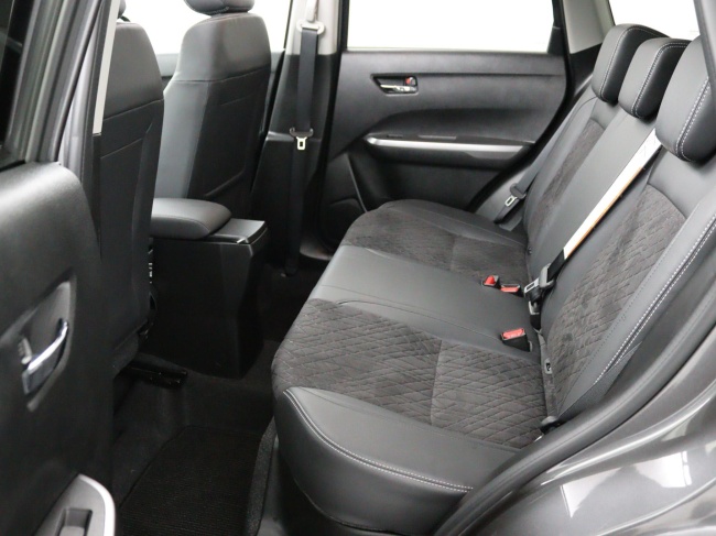 Suzuki Vitara - 1.5 Hybrid Style