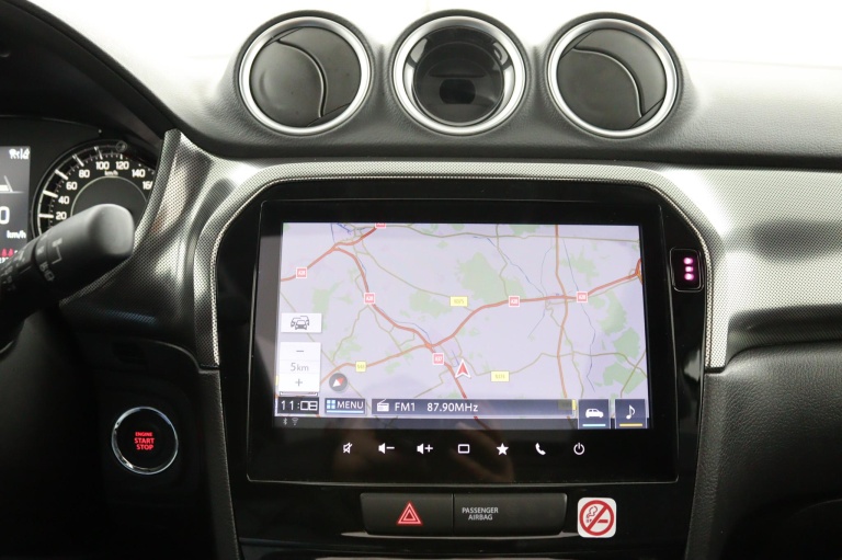 Suzuki Vitara - 1.5 Hybrid Style 13