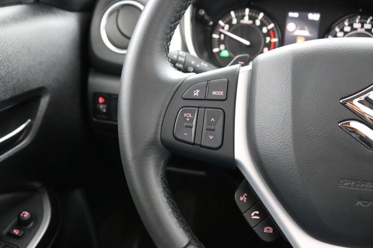 Suzuki Vitara - 1.5 Hybrid Style 20