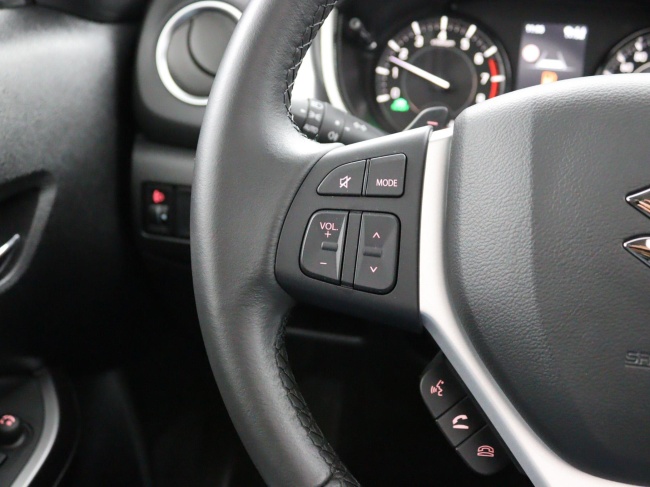 Suzuki Vitara - 1.5 Hybrid Style