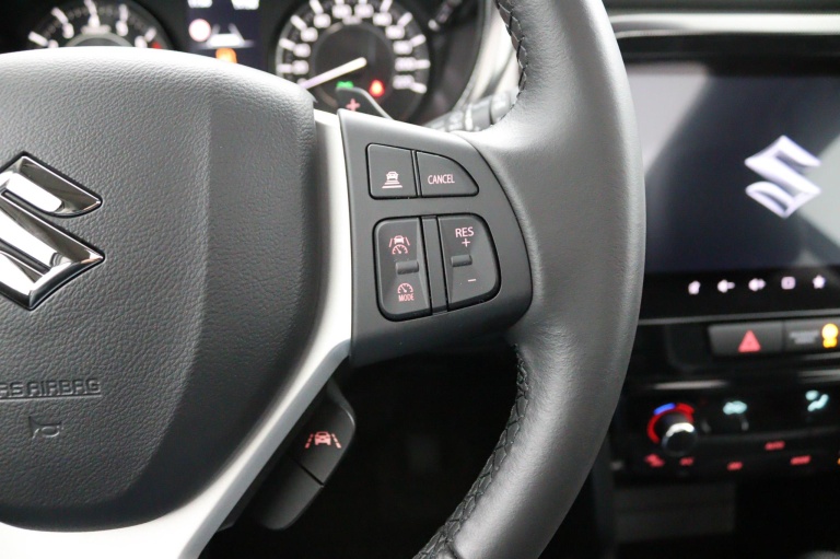 Suzuki Vitara - 1.5 Hybrid Style 21