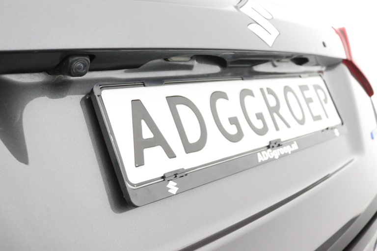 Suzuki Vitara - 1.5 Hybrid Style 38