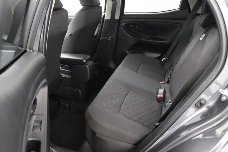 Toyota Yaris - 1.5 Hybrid 115 Dynamic 12