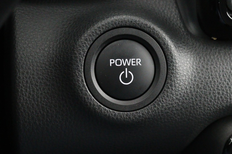 Toyota Yaris - 1.5 Hybrid 115 Dynamic 19