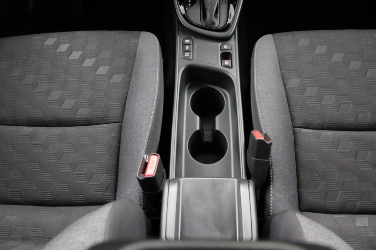 Toyota Yaris - 1.5 Hybrid 115 Dynamic 24