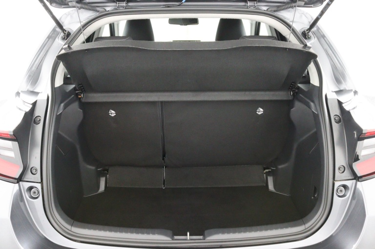 Toyota Yaris - 1.5 Hybrid 115 Dynamic 27