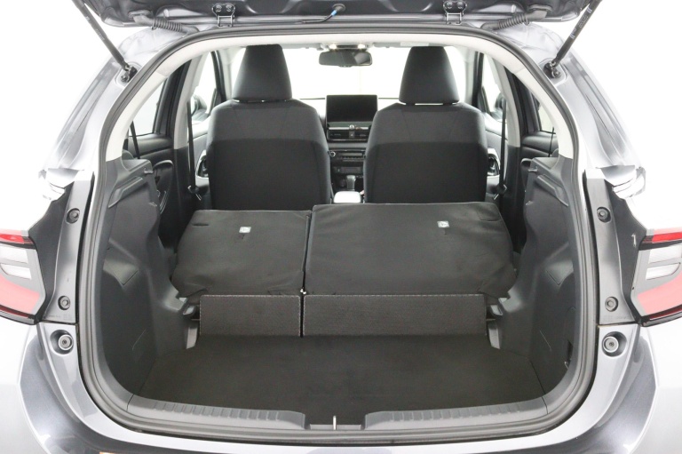 Toyota Yaris - 1.5 Hybrid 115 Dynamic 29