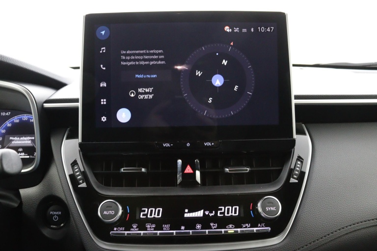 Toyota Corolla Cross - Hybrid 140 Dynamic 13