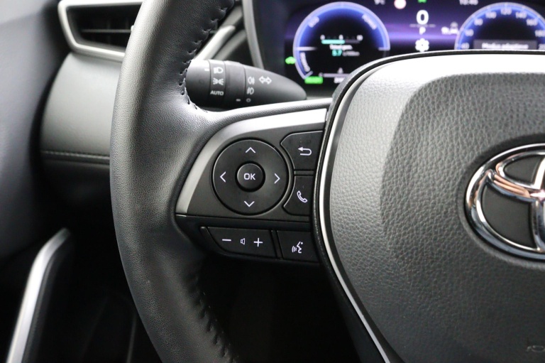 Toyota Corolla Cross - Hybrid 140 Dynamic 17