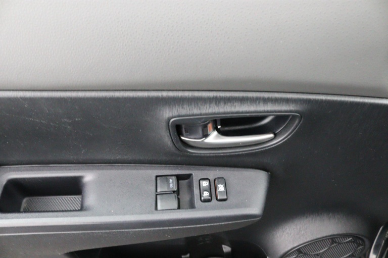 Toyota Yaris - 1.3 VVT-i Dynamic 32