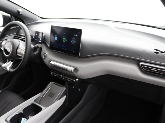 BYD DOLPHIN SURF - Comfort 43 kWh