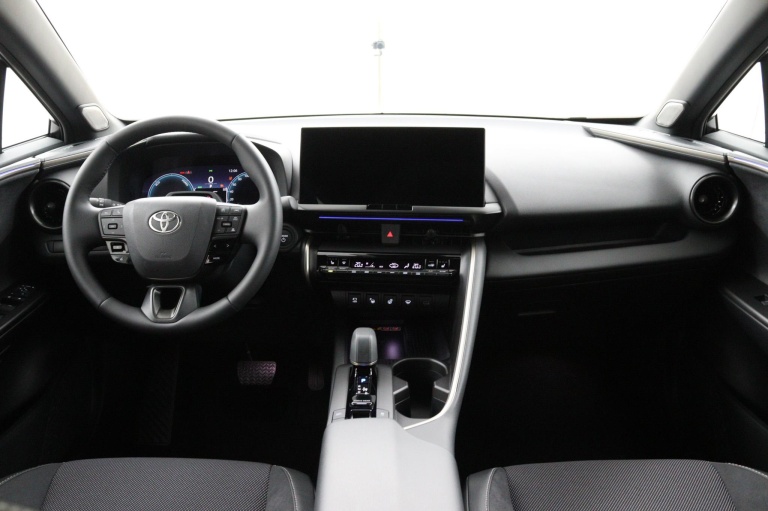 Toyota C-HR - 2.0 Plug-in Hybrid 220 Executive 12