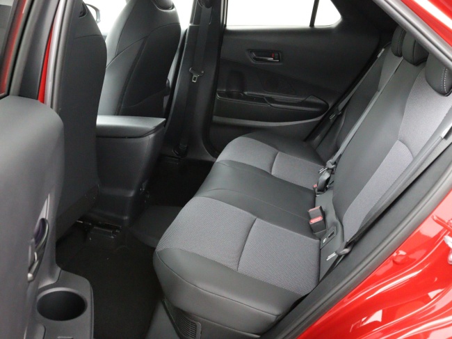 Toyota C-HR - 2.0 Plug-in Hybrid 220 Executive