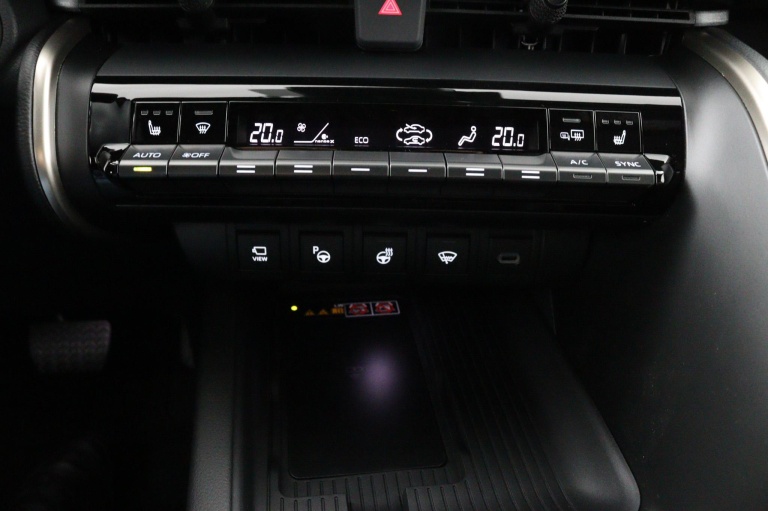 Toyota C-HR - 2.0 Plug-in Hybrid 220 Executive 15