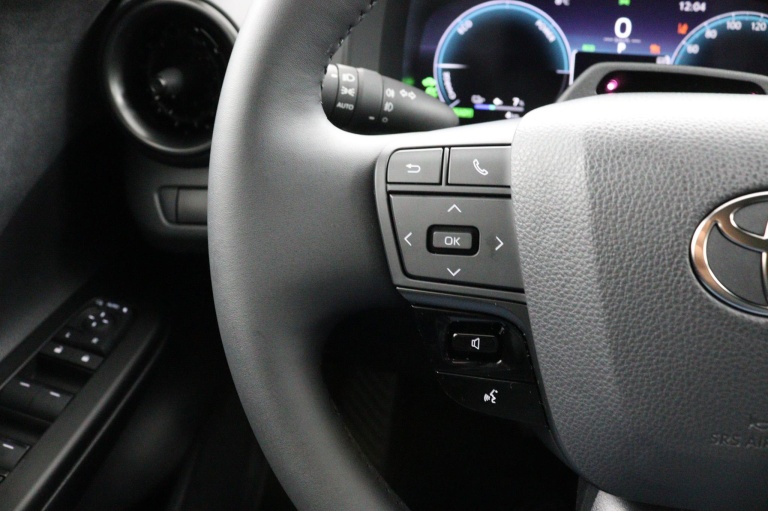 Toyota C-HR - 2.0 Plug-in Hybrid 220 Executive 16