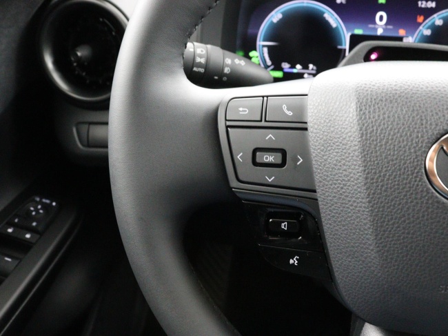 Toyota C-HR - 2.0 Plug-in Hybrid 220 Executive