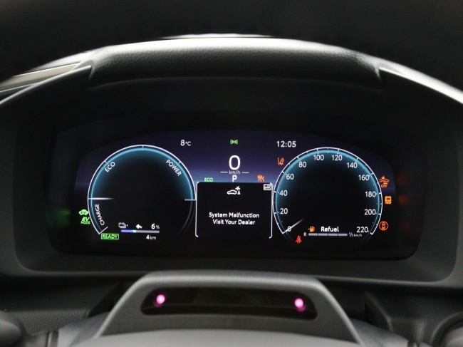 Toyota C-HR - 2.0 Plug-in Hybrid 220 Executive