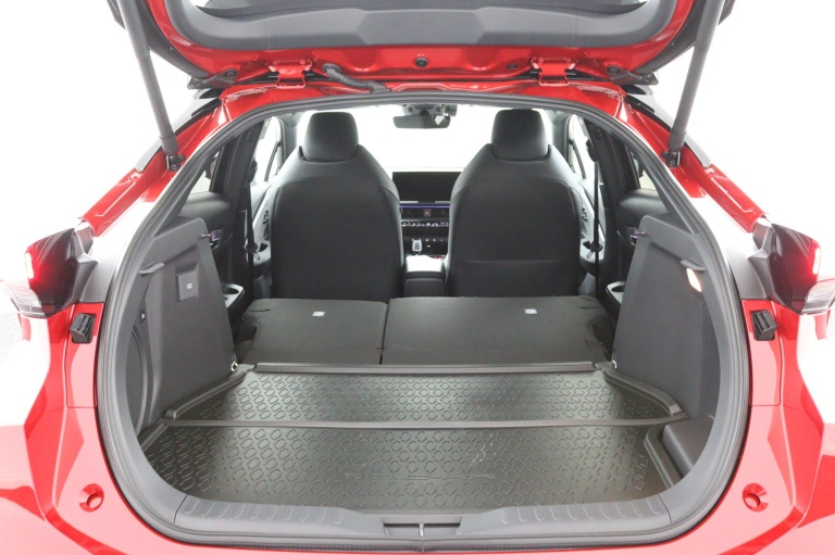 Toyota C-HR - 2.0 Plug-in Hybrid 220 Executive 22