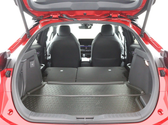 Toyota C-HR - 2.0 Plug-in Hybrid 220 Executive