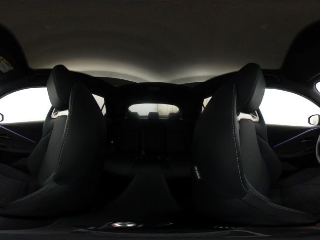 Toyota C-HR - 2.0 Plug-in Hybrid 220 Executive