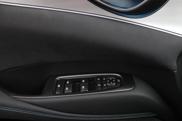 BYD SEAL 6 - 1.5 DM-i Sedan Comfort Lite 24