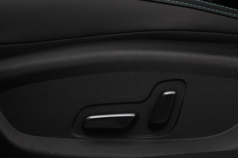 BYD SEAL 6 - 1.5 DM-i Sedan Comfort Lite 32