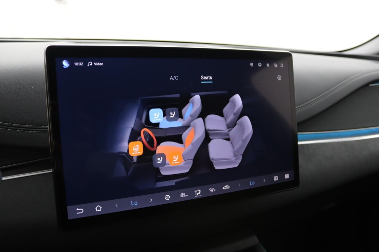 BYD SEAL 6 - 1.5 DM-i Sedan Comfort Lite 42