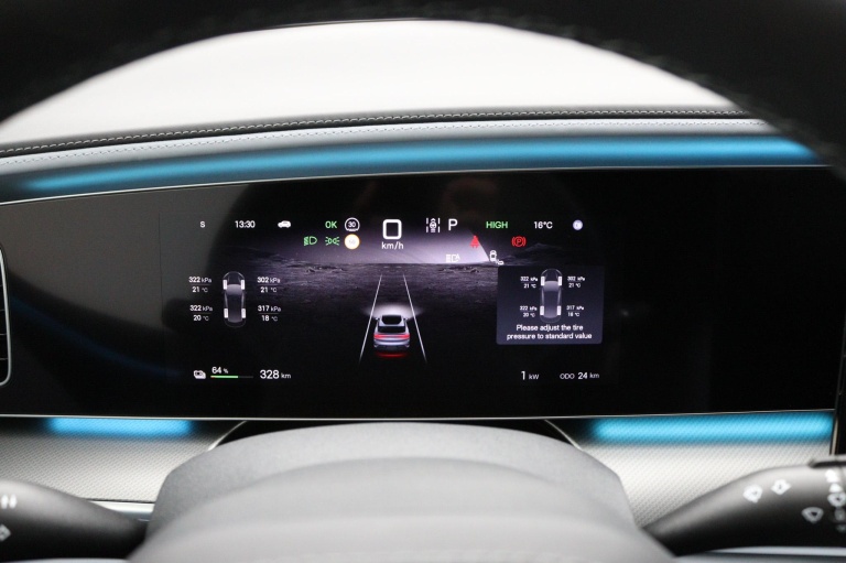 BYD SEALION 7 - Excellence AWD 91.3 kWh 10