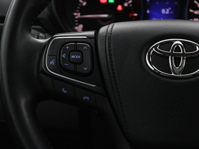 Toyota Avensis Touring Sports - 1.8 VVT-i SkyView Limited