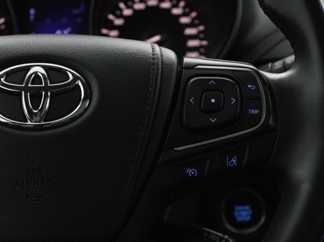 Toyota Avensis Touring Sports - 1.8 VVT-i SkyView Limited