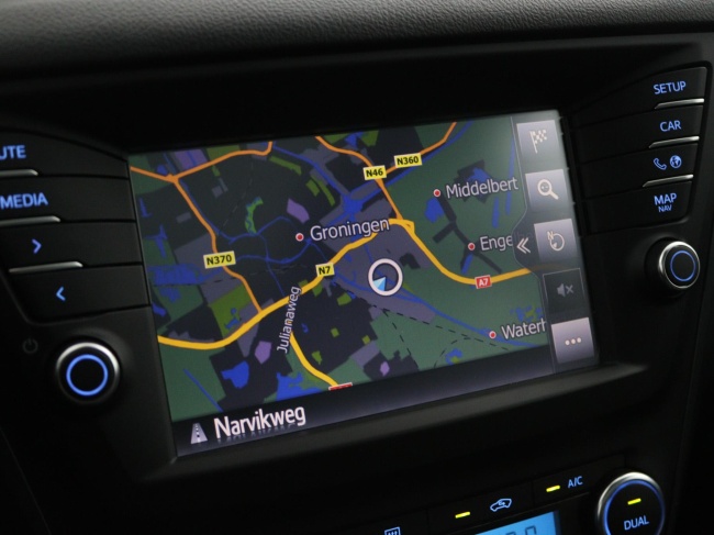 Toyota Avensis Touring Sports - 1.8 VVT-i SkyView Limited