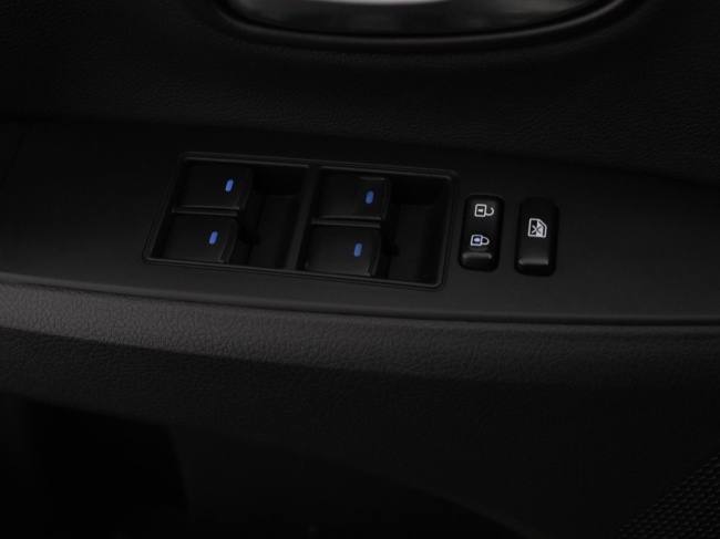 Toyota Avensis Touring Sports - 1.8 VVT-i SkyView Limited