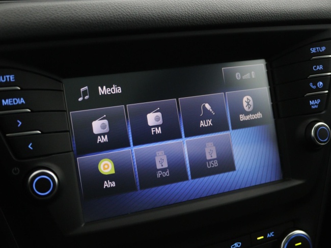 Toyota Avensis Touring Sports - 1.8 VVT-i SkyView Limited