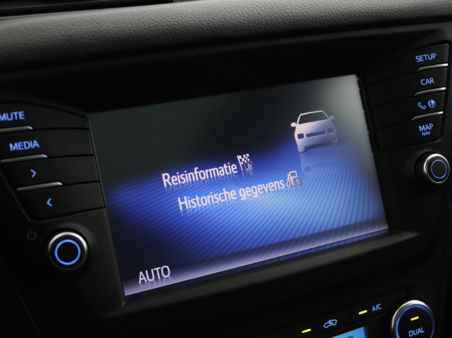 Toyota Avensis Touring Sports - 1.8 VVT-i SkyView Limited