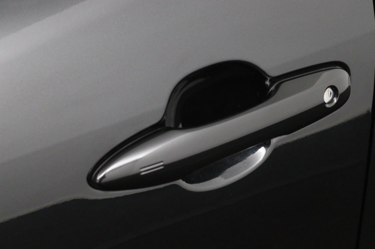 Toyota Yaris Cross - 1.5 Hybrid 115 First Edition 11