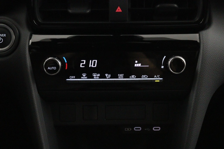 Toyota Yaris Cross - 1.5 Hybrid 115 First Edition 14