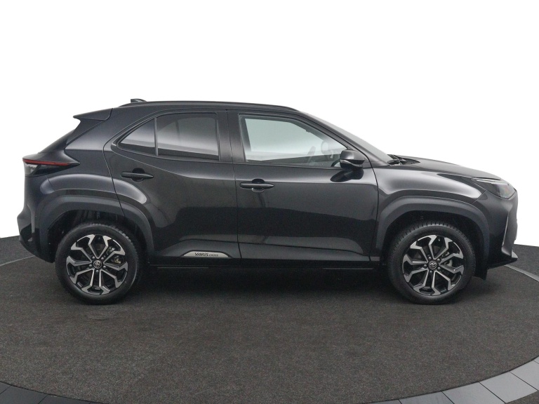 Toyota Yaris Cross - 1.5 Hybrid 115 First Edition 6