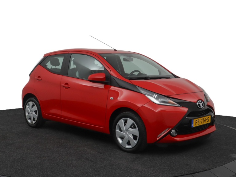 Toyota Aygo - 1.0 VVT-i x-play 13