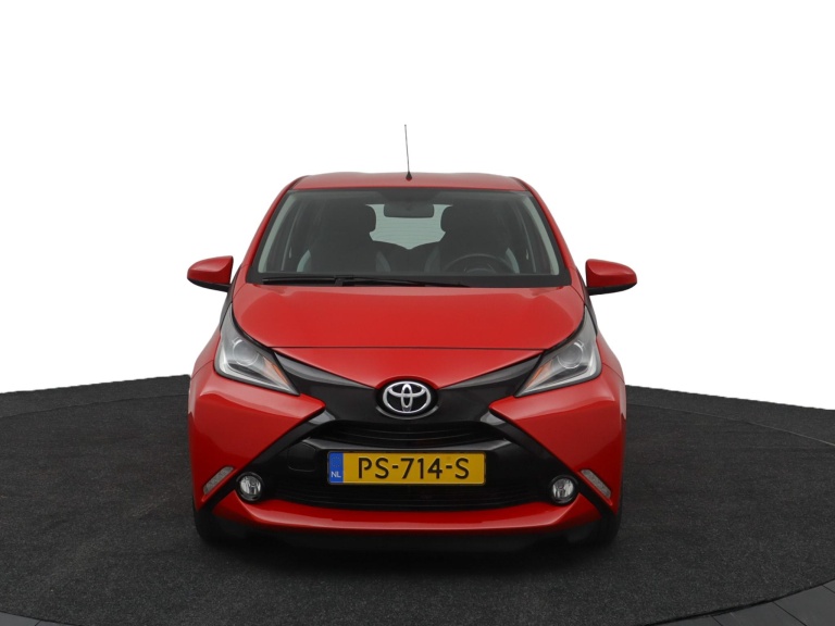 Toyota Aygo - 1.0 VVT-i x-play 15