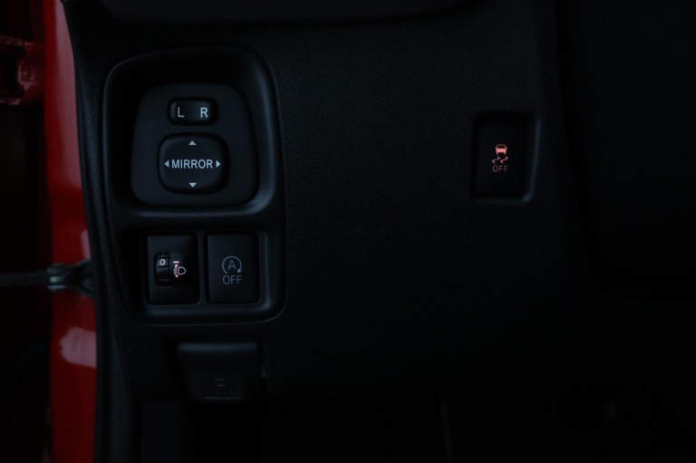 Toyota Aygo - 1.0 VVT-i x-play 27